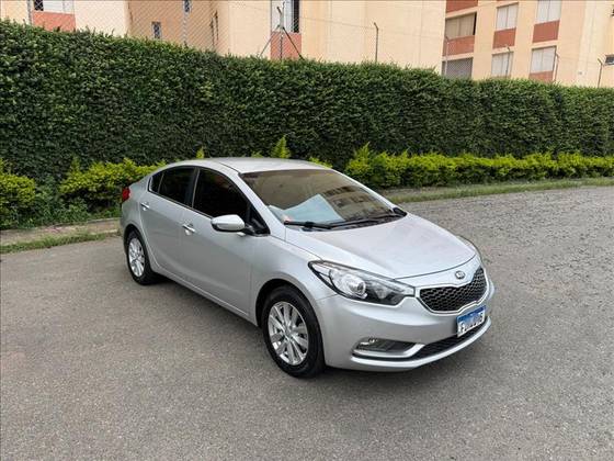 KIA CERATO 1.6 SX 16V FLEX 4P AUTOMÁTICO